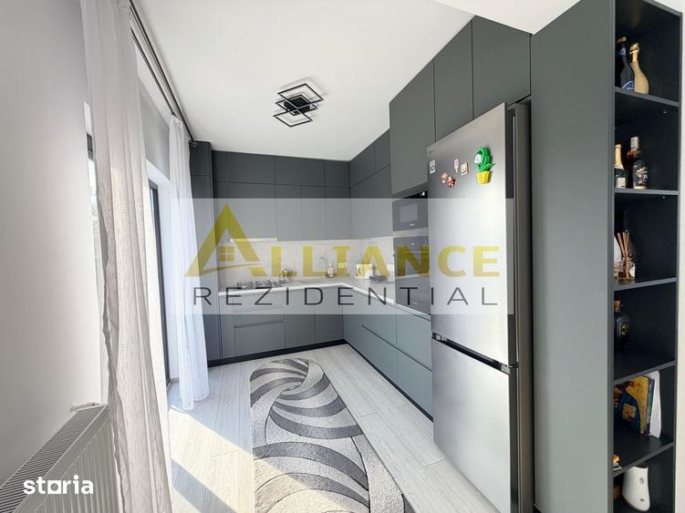 Casă cu 4 camere cu Teren 180 Mp în Central