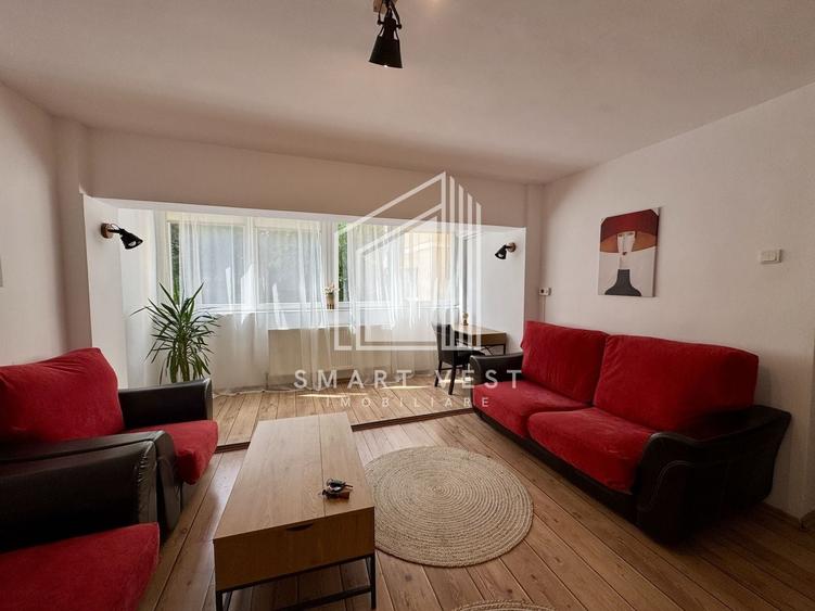 Apartament cu 3 camere semidecomandat, mobilat în Micro 15