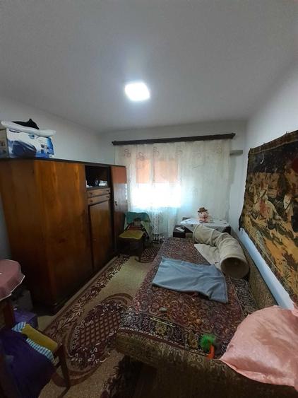 Apartament 3 camere ultracentral, zona 0, mobilat si utilat Barlad - 2