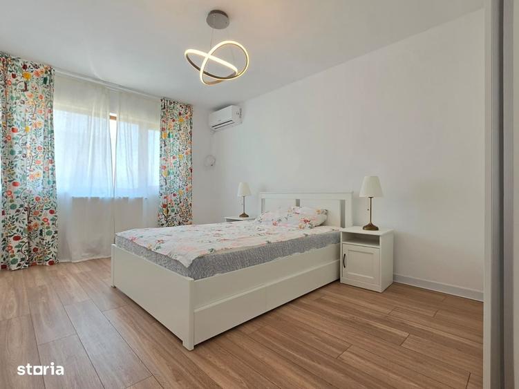 Casă cu 4 camere în 1 Decembrie