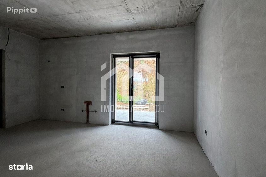 Casă cu 4 camere în Central