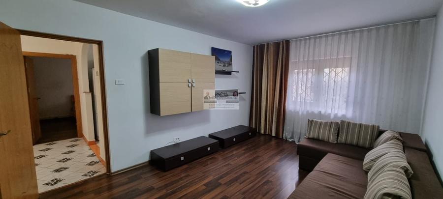 Apartament cu 2 camere decomandat, mobilat în Vest