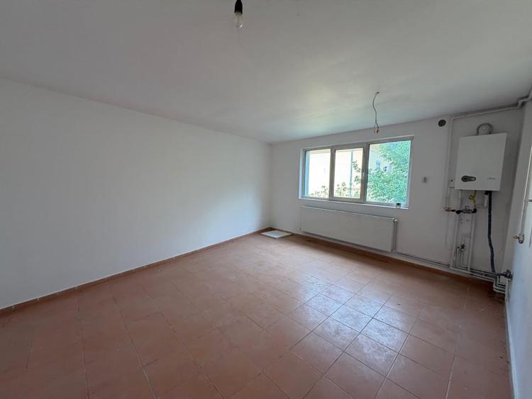 Spațiu comercial, de 265 mp, în Central