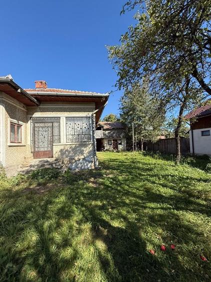 Teren Construcții intravilan de 965 mp, în Măneciu