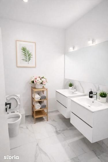 Casă cu 3 camere cu Canalizare în Central