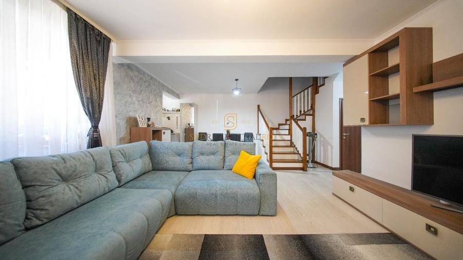 Duplex cu 4 camere cu Canalizare în Central