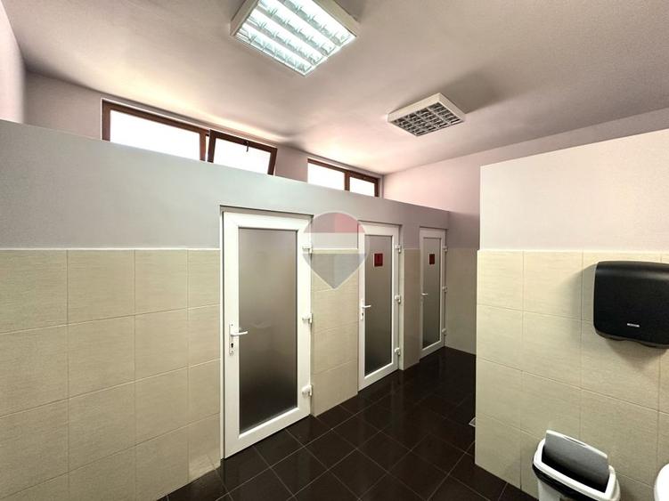 Spațiu comercial, de 112 mp, în Central
