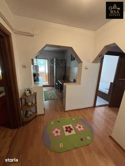 Apartament cu 2 camere decomandat în Ostroveni
