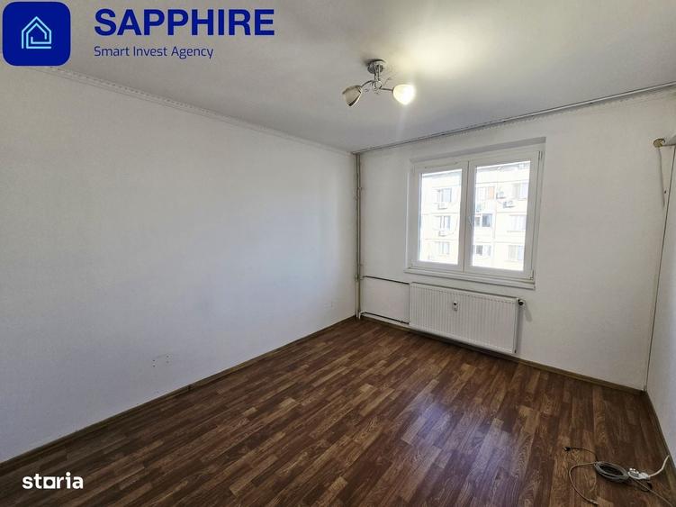 Apartament cu 3 camere decomandat în Sebastian
