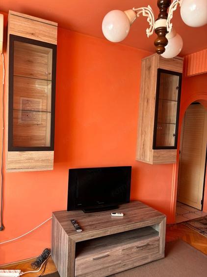 Inchiriez apartament 3 camere Rogerius - 8