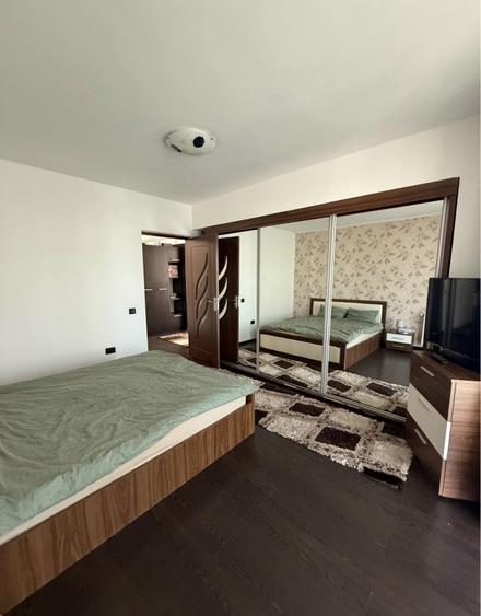 Apartament cu 2 camere semidecomandat în Florești