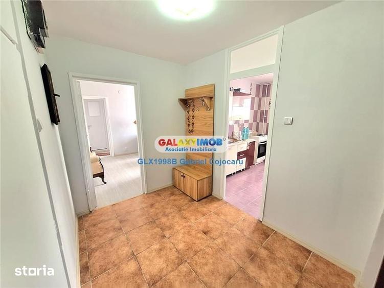 Apartament cu 3 camere semidecomandat, mobilat în Tudor Vladimirescu