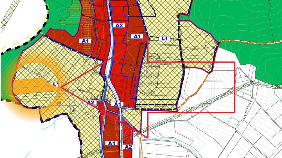 Teren Construcții intravilan de 27000 mp, în Central