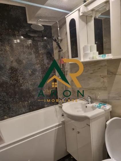Apartament cu 2 camere semidecomandat, mobilat în Berceni