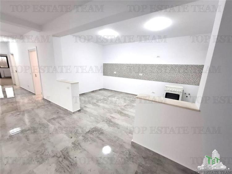 Casă individuală cu 6 camere cu Canalizare în Moara Vlăsiei