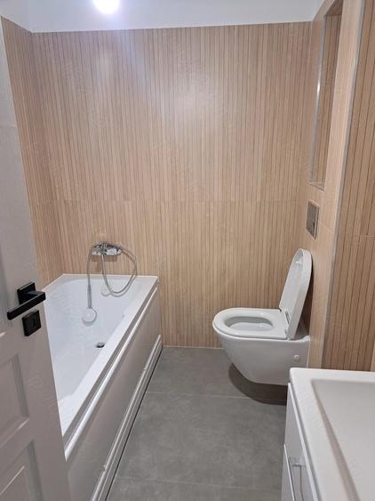 Apartament cu 2 camere decomandat în Cug