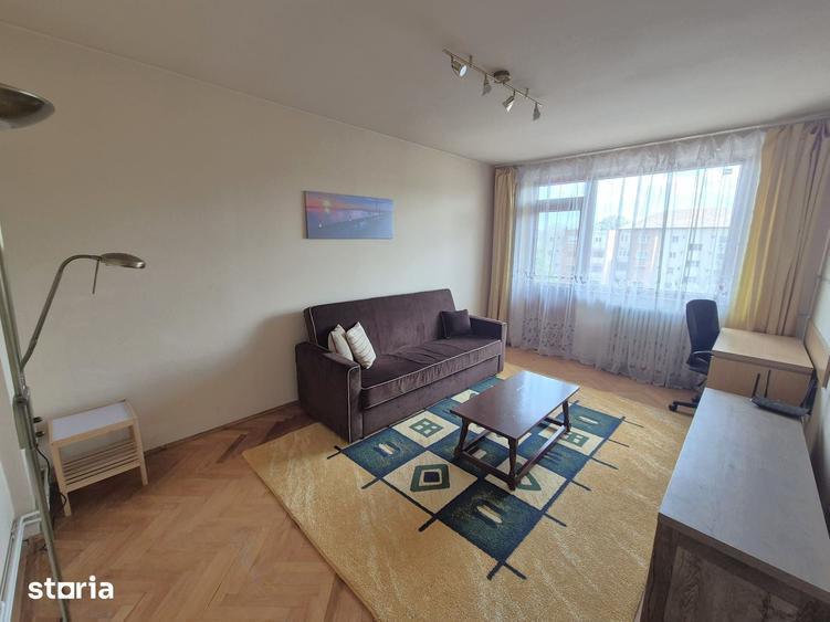 Apartament cu 4 camere în Central