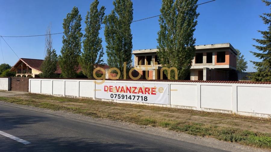 Casă individuală cu 5 camere cu Canalizare în Bâldana