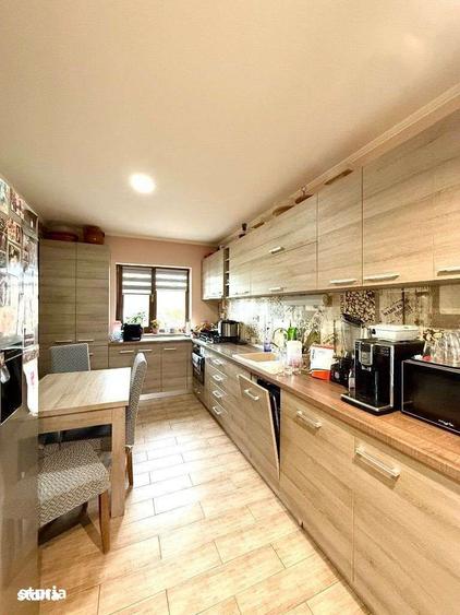 Casă cu 4 camere cu Teren 1600 Mp în Hereclean