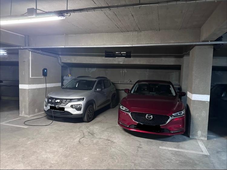 Apartament cu 2 camere decomandat, mobilat în Titan
