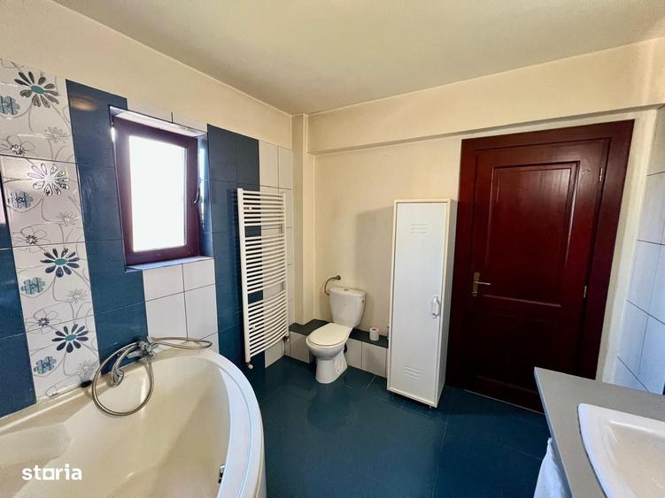 Apartament cu 3 camere în Sub Arini