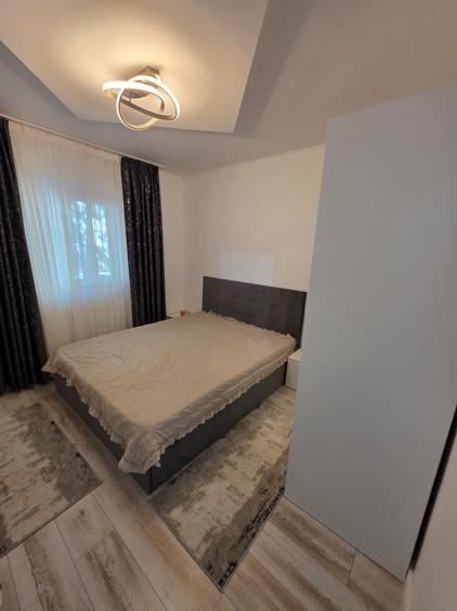 Apartament cu 2 camere decomandat, mobilat în Băneasa
