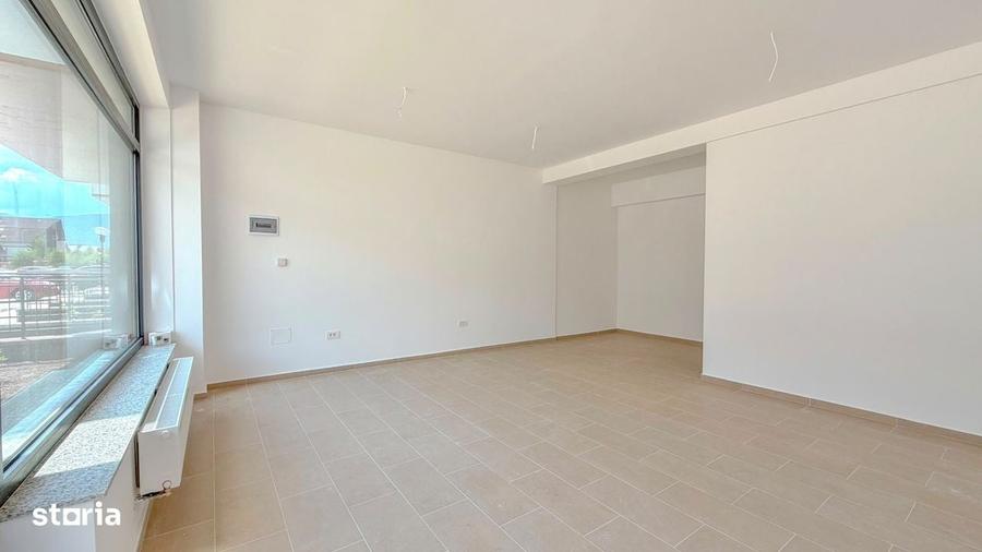 Spațiu comercial, de 46 mp, în Central