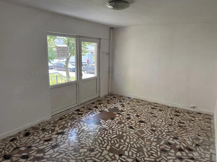 Spațiu comercial, de 53 mp, în Central