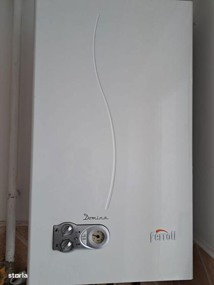 De inchiriat apartament cu 2 camere etaj 4/10 - 1
