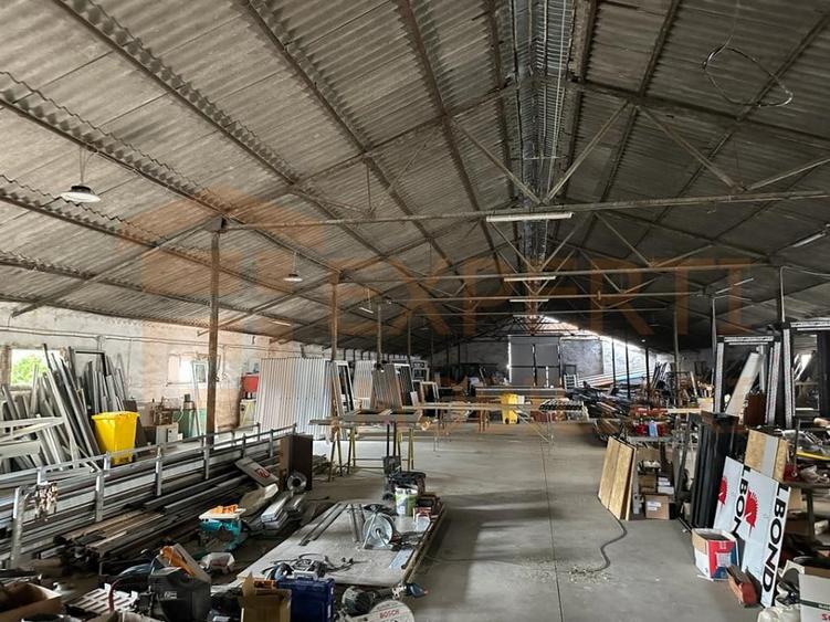 Spațiu comercial, de 1,200 mp, în Brătianu