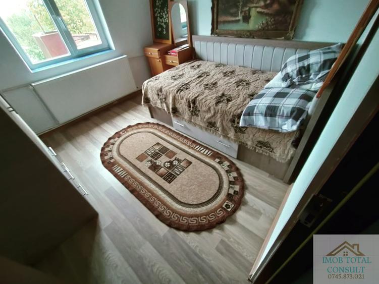 Casă individuală cu 6 camere cu Teren 1026 Mp în Exterior Nord