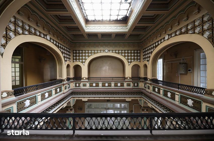 Casă cu Teren 1848 Mp în Titulescu