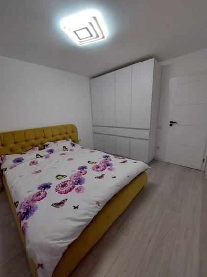 Apartament cu 3 camere decomandat în Mărăști