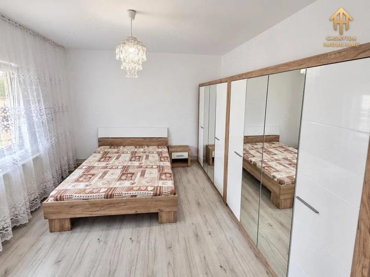 Casă cu 3 camere cu Teren 2672 Mp în Săceni
