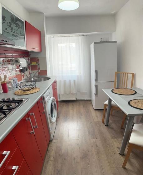 Apartament cu 2 camere decomandat în Păcurari