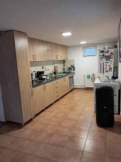 Casă cu Teren 563 Mp în Central