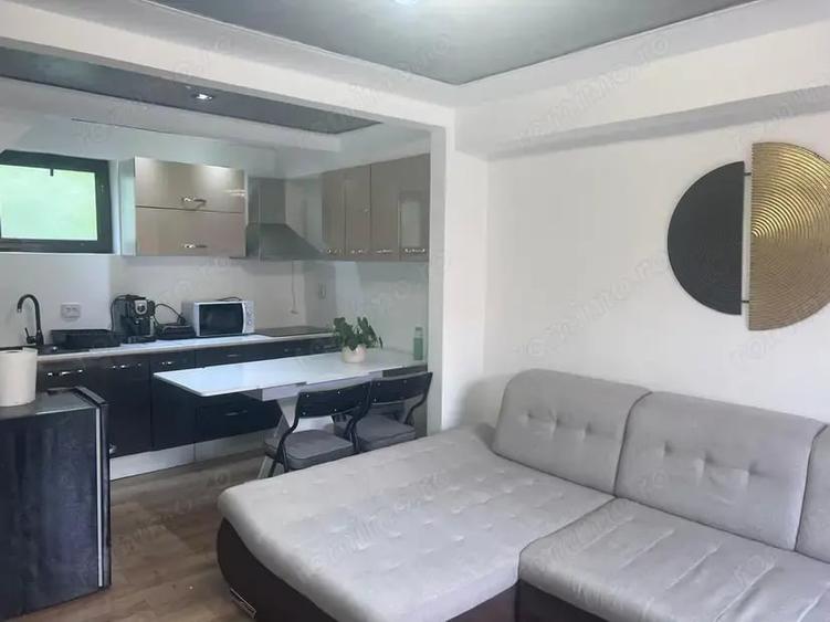 Casă cu 2 camere în Central