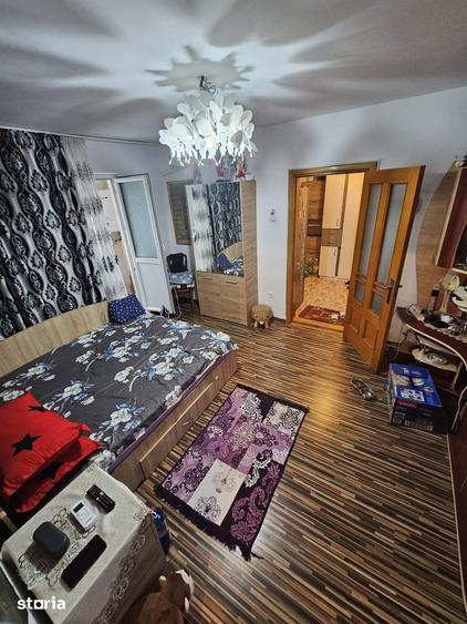 Apartament cu 2 camere semidecomandat în Vest