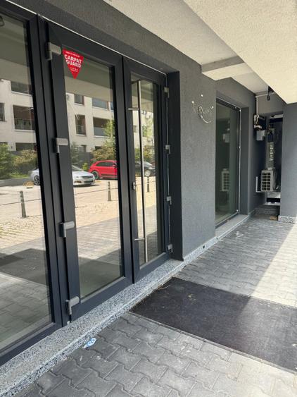 Spațiu comercial, de 120 mp, în Pipera