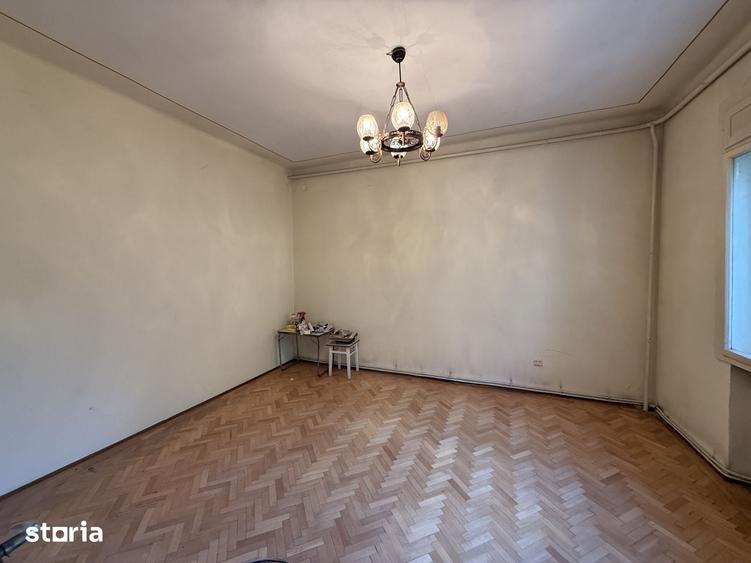 Apartament cu 3 camere decomandat în Olimpia-Stadion