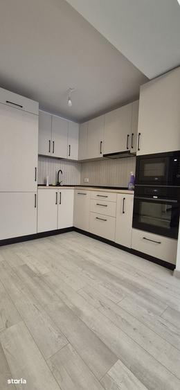 Apartament cu 2 camere în Apărătorii Patriei