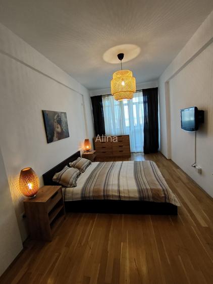 Apartament 2 camere/ Cartier Latin/ Centrala proprie/ Loc de parcare