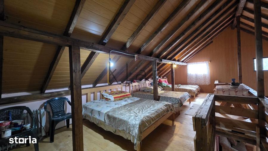 Casă cu 6 camere cu Teren 826 Mp în Băișoara