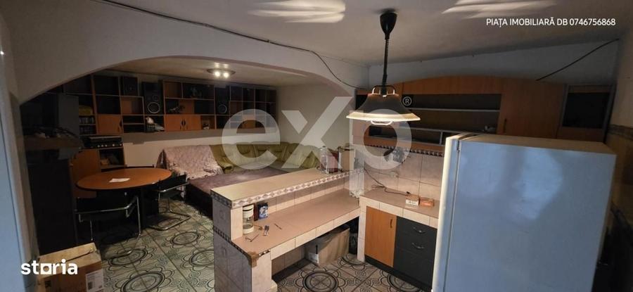 Apartament cu 4 camere decomandat în Tunari