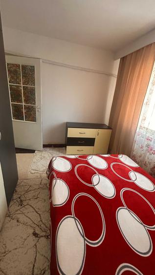 Apartament cu 2 camere semidecomandat în City Park Mall