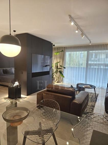 Apartament cu 2 camere semidecomandat în Mărăști