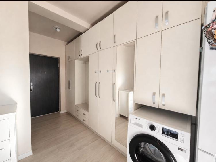 Apartament cu 2 camere semidecomandat, mobilat în Giroc