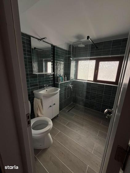Apartament cu 3 camere semidecomandat în Nord