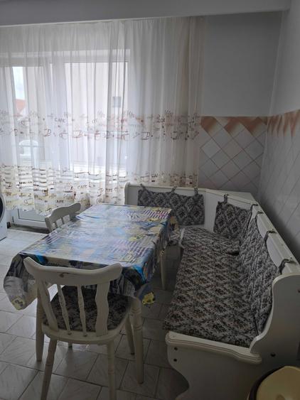 Casă cu 4 camere cu Teren 300 Mp în Central