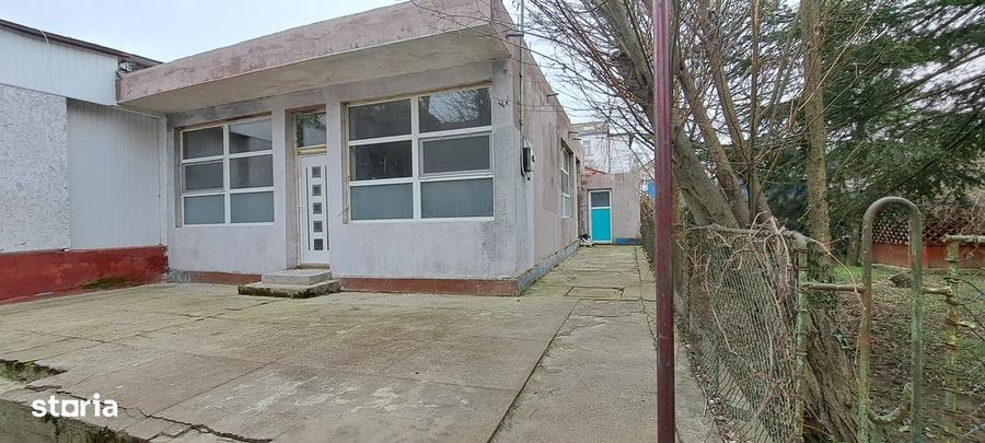 Spațiu comercial, de 80 mp, în Sud